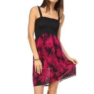 New Fuchsia Leaves Sleeveless Dress